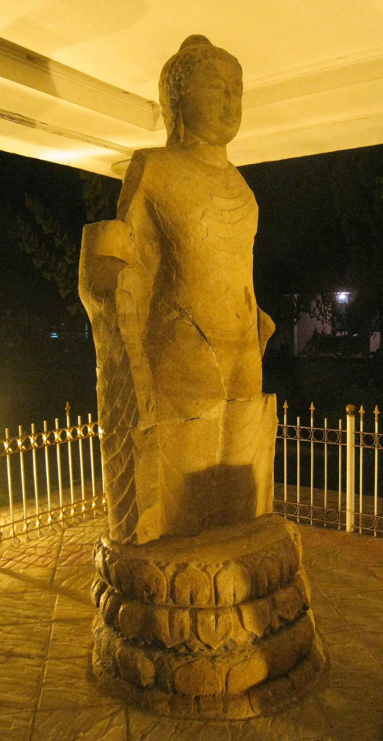 Arca Buddha di kawasan Bukit Siguntang