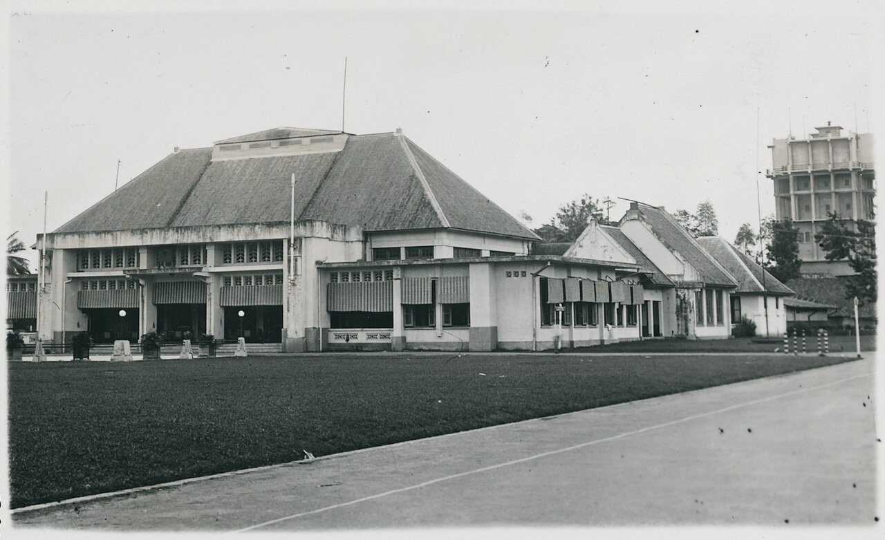 Sociëteit Palembang, gedung klub elite kolonial